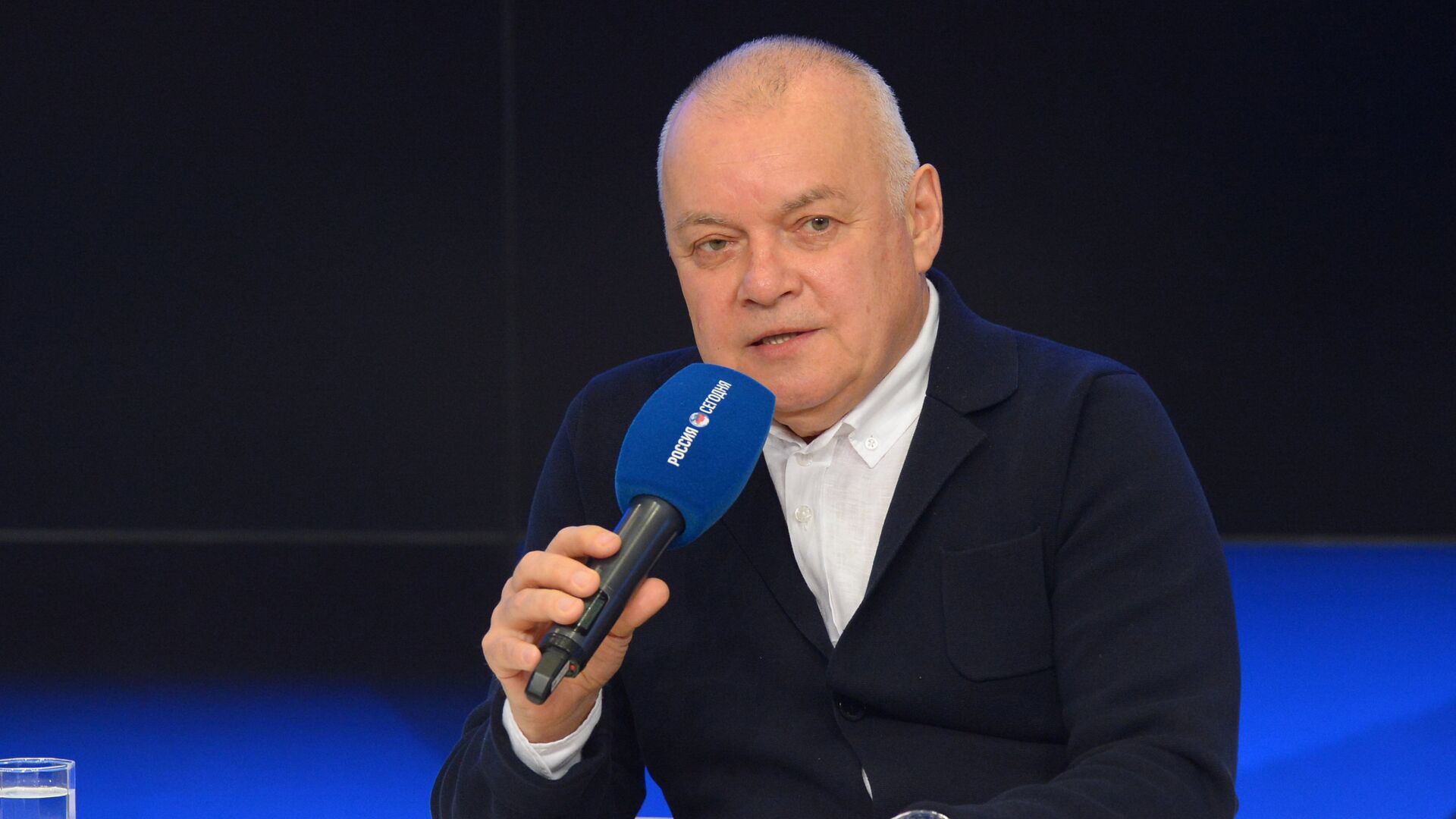 Где сейчас Дмитрий Киселёв: санкции, конфискации и жизнь после пропаганды