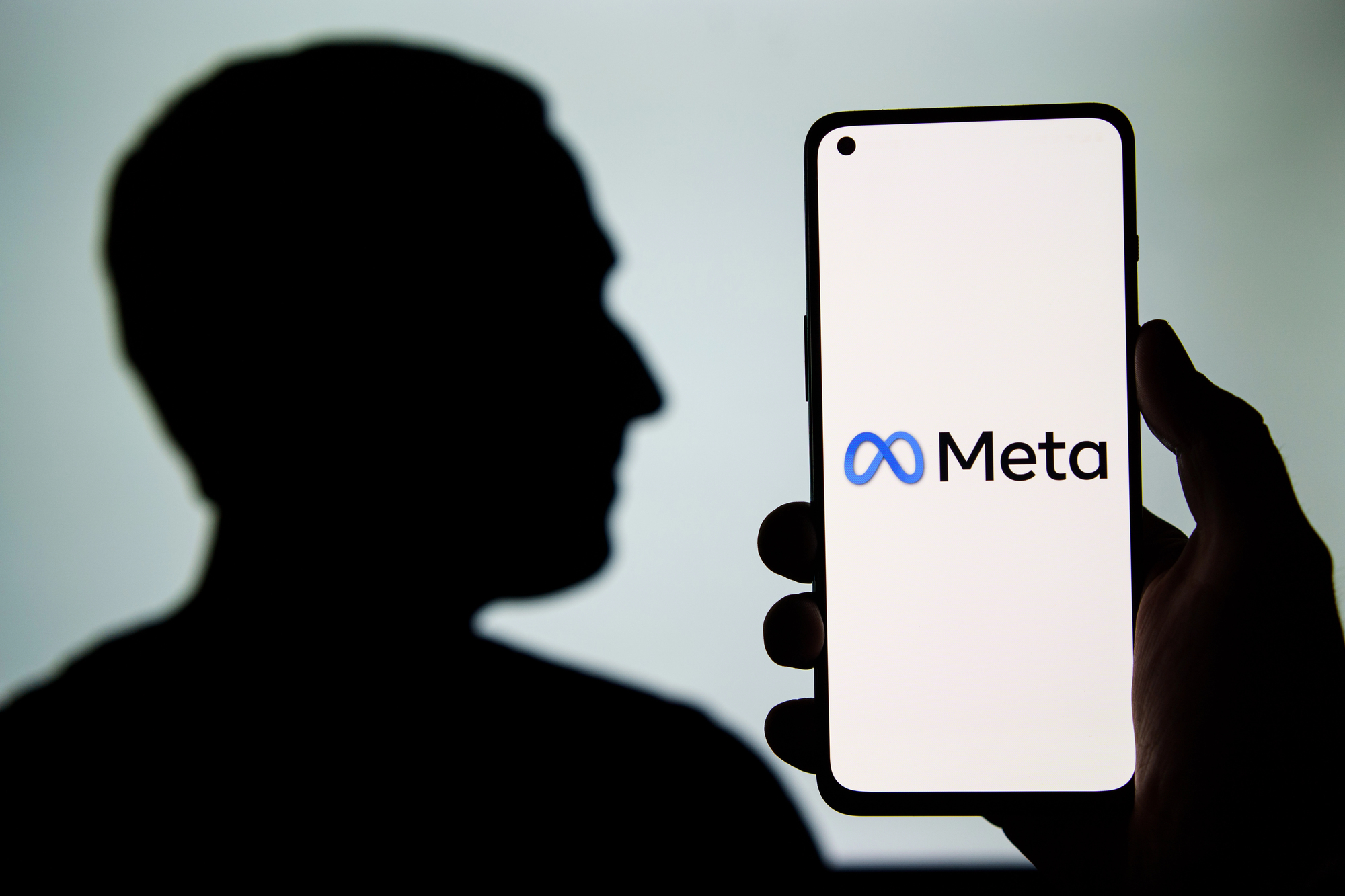 Meta відстежує, як працівники користуються ШІ — через інфопанелі та "внутрішню" гру