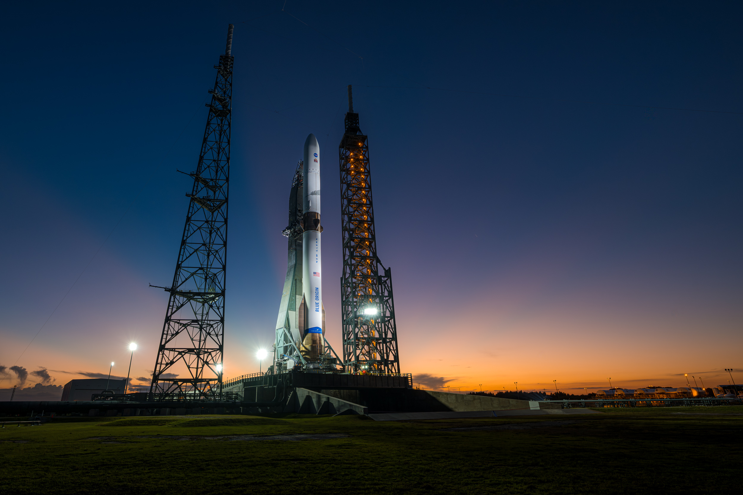 Blue Origin вперше повернула прискорювач ракети New Glenn на Землю після старту міжпланетної місії