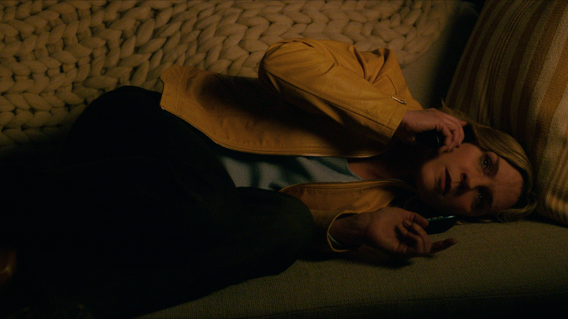 Світ збожеволів від щастя: вийшов трейлер Sci-Fi серіалу "Плюрибус" від творця "Пуститися