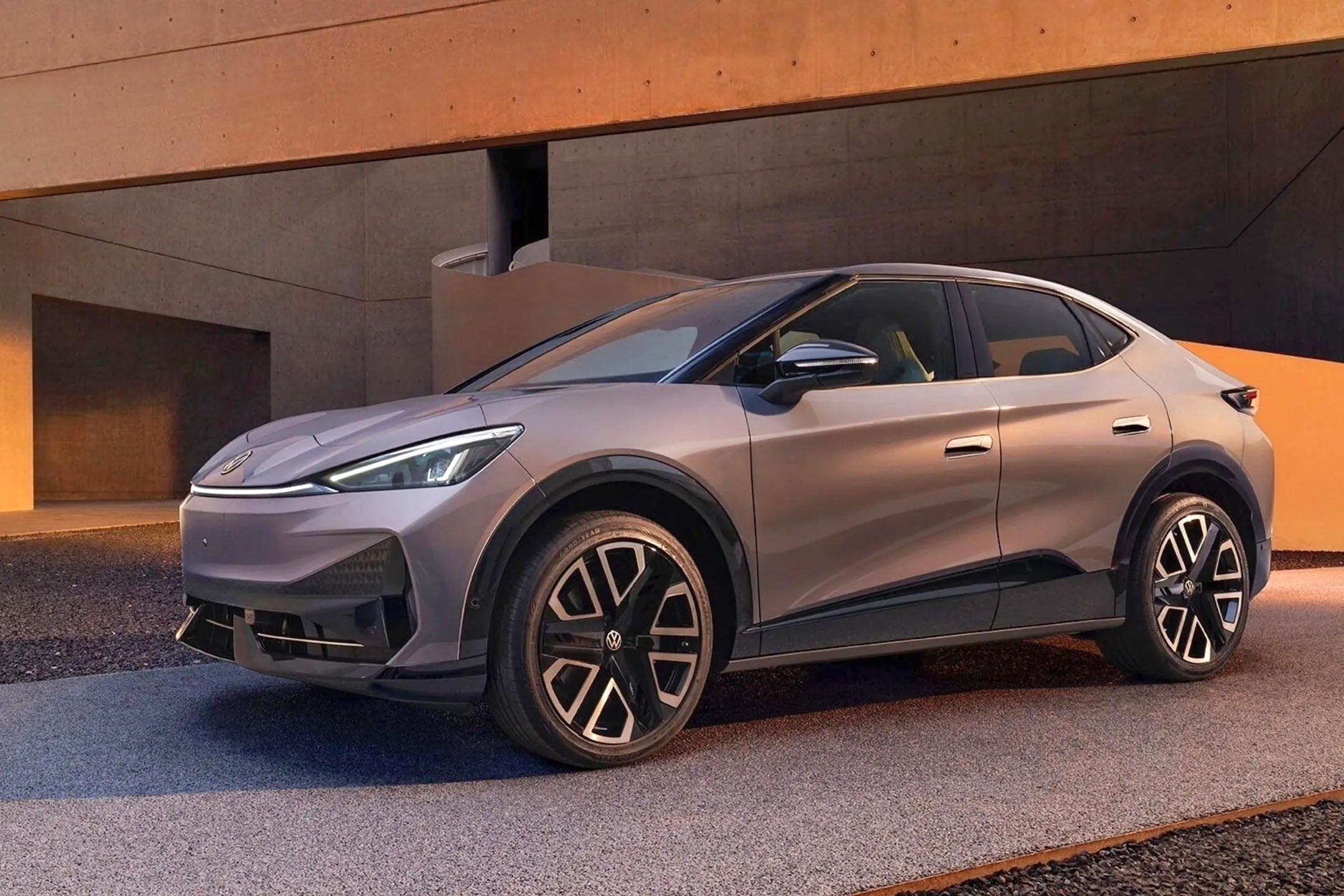 Впервые в Украине электромобили обошли бензиновые: лидером стал Volkswagen ID.Unyx