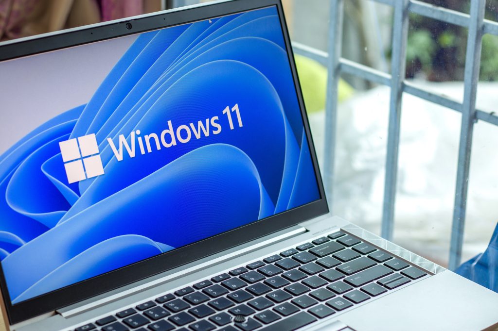 Що за Windows 11 Pure? Asus вбудувала в ноутбуки загадкову "чисту" версію ОС Microsoft