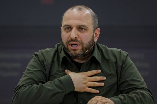 Рустем Умеров Жена Фото — подробности личной жизни и карьеры