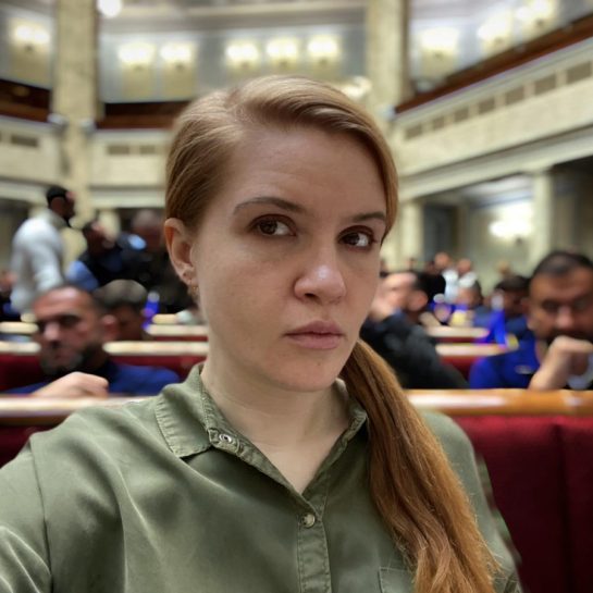 Мар'Яна Безугла Особисте Життя: Детальний Огляд Біографії та Кар’єри