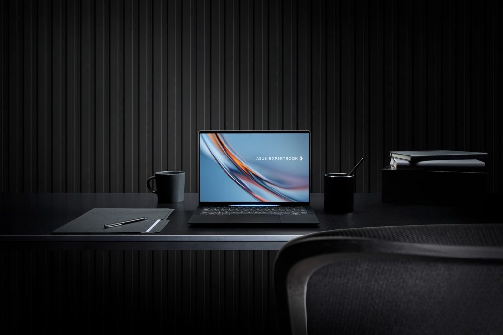 ASUS ExpertBook Ultra в Україні: чи вартий він своєї ціни