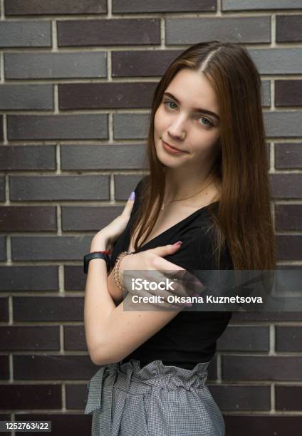 Нова Дівчина Пустовіта: біографія, особисте життя та кар’єрний шлях