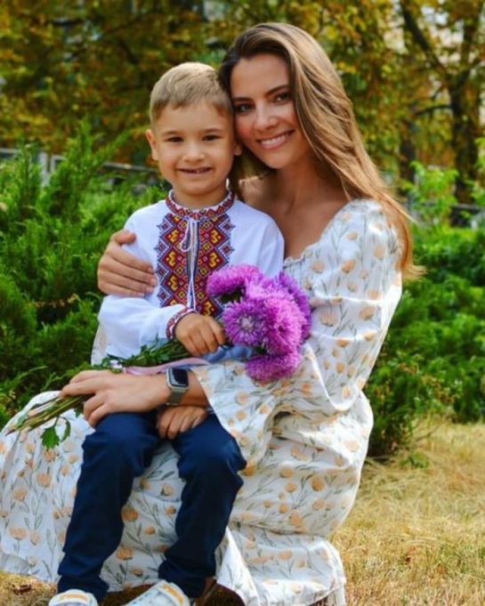 Антоніна Хижняк Особисте Життя: Детальний Огляд Біографії та Кар'єри