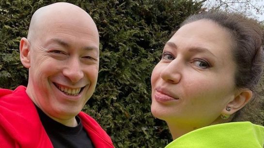 Жена Гордона: подробности личной жизни и карьеры